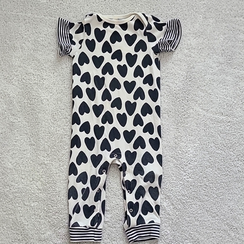 Cat&Jack baby girl romper 12 months